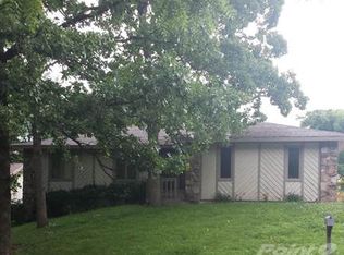 4369 W Sandy St, Battlefield, MO 65619