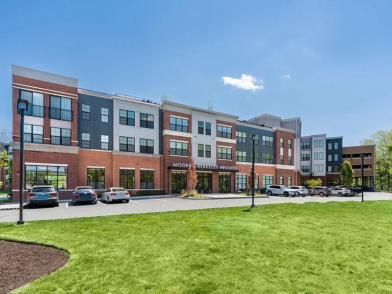 Modera Berkeley Heights — Photo 40