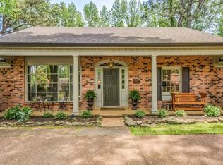 1374 Kirby Pkwy, Memphis, TN 38120