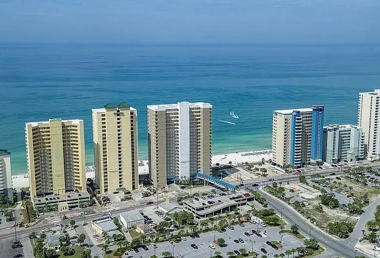 10625 Front Beach Rd — Photo 38