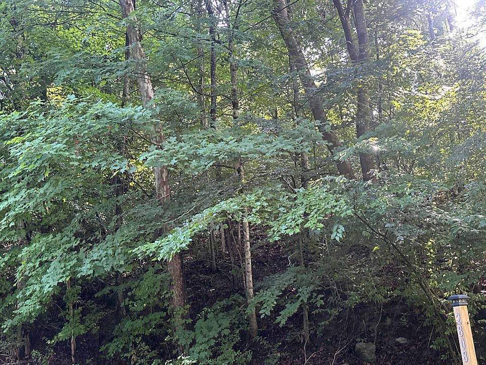 2nd image of 2808 Wayland Rd