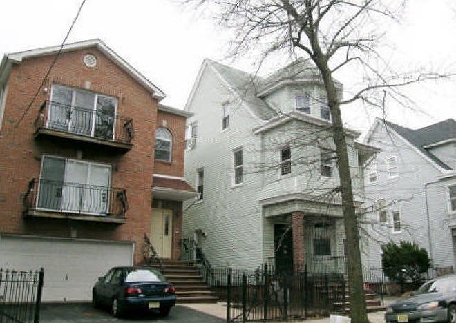 2nd image of 38-40 Fabyan Pl