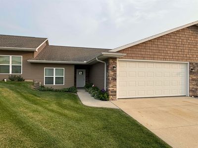 1611 Breca Ridge Dr UNIT 2, Anamosa, IA, 52205