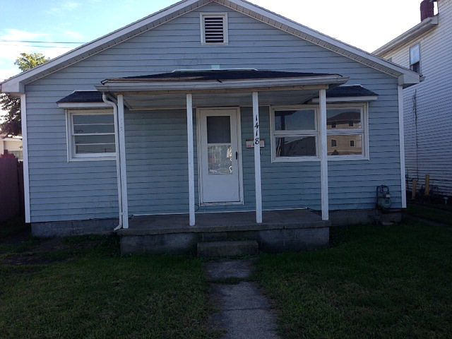 1st image of 1418 4th St