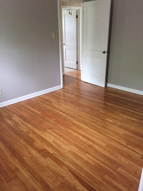1st image of 567 Circle Dr