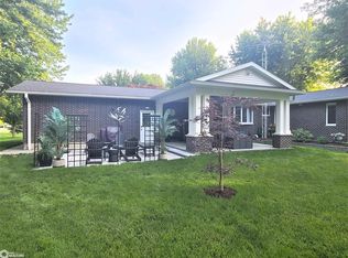 8056 139th St, Burlington, IA 52601