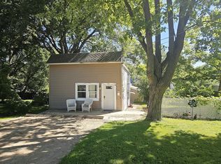 1216 S Ottawa Ave, Dixon, IL 61021