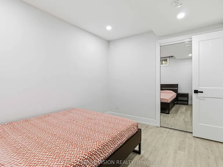 77 Thomas St #LOWER — Photo 20