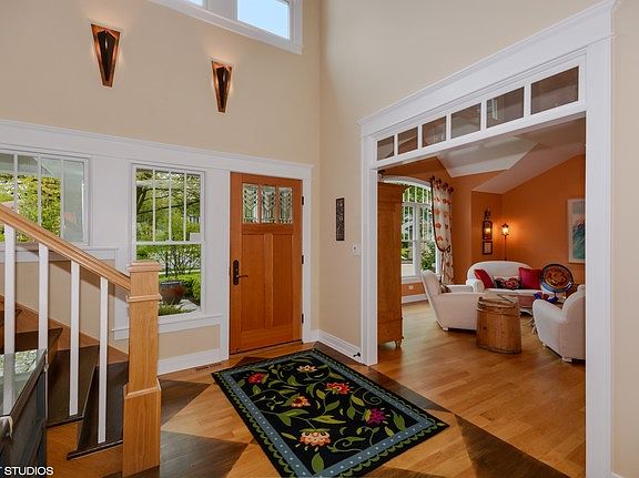 3rd image of 1423 Druid Hills Ct
