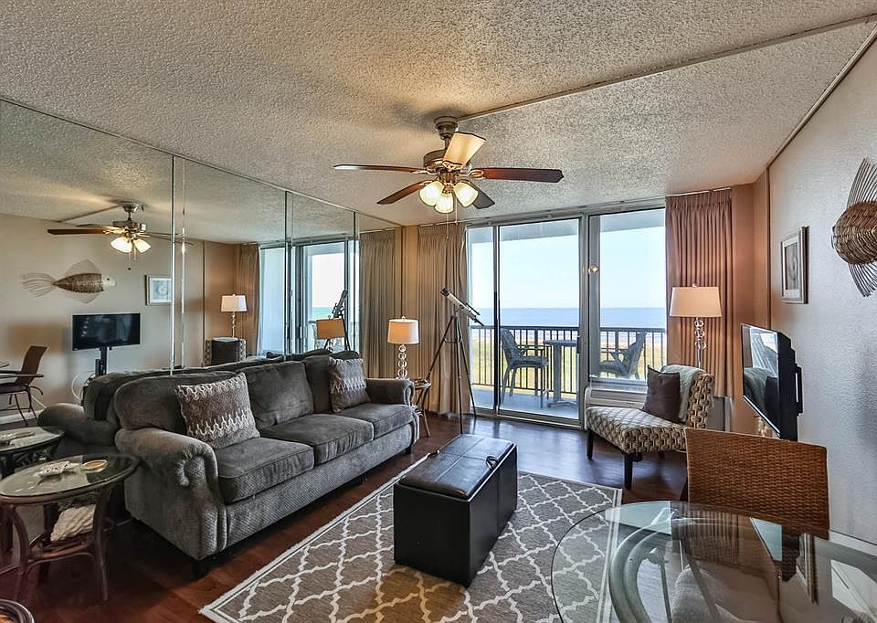 1st image of 415 E Beach Dr APT 510