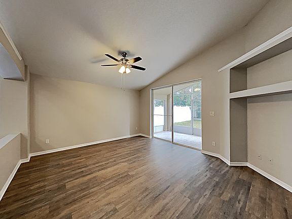 4th image of 12701 Winfield Scott Blvd