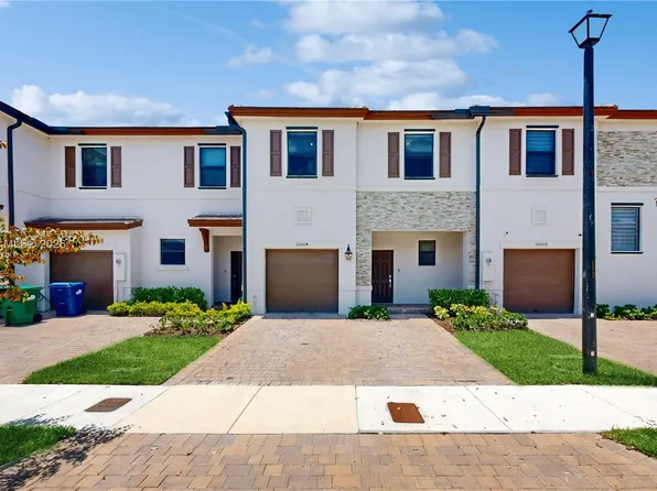 10004 SW 231st Ln, Miami, FL 33190