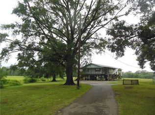 277 Lacroix Rd, Pineville, LA 71360