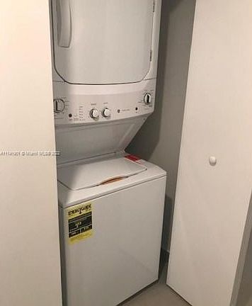 3rd image of 19380 NE 26th Ave Unit 3209
