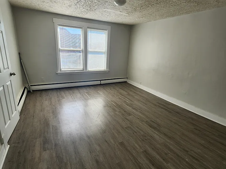 54 Blake St #6 — Photo 8