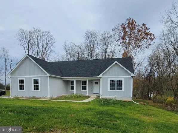 1026 Billmyer Mill Rd, Shepherdstown, WV 25443