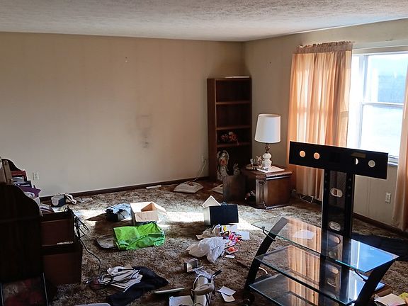 5th image of 499 Elliott Hill Rd