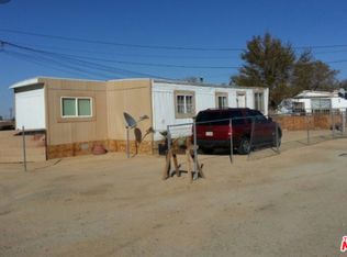 38525 90th St E, Palmdale, CA 93591