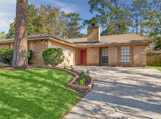 4079 Sherwood St E, Kingwood, TX 77339