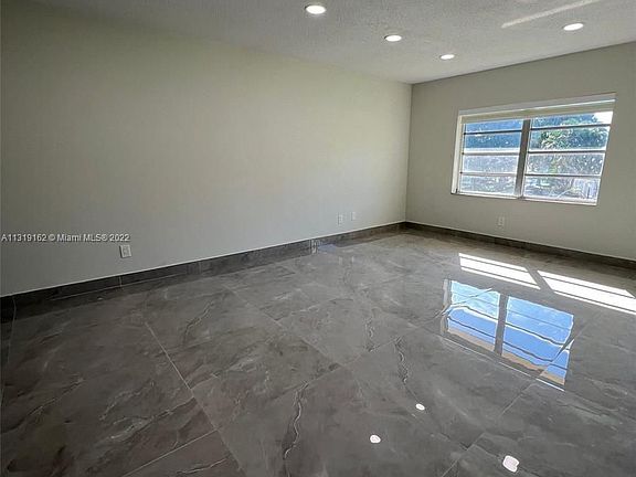 2nd image of 5120 SW 40th Ave APT 25A