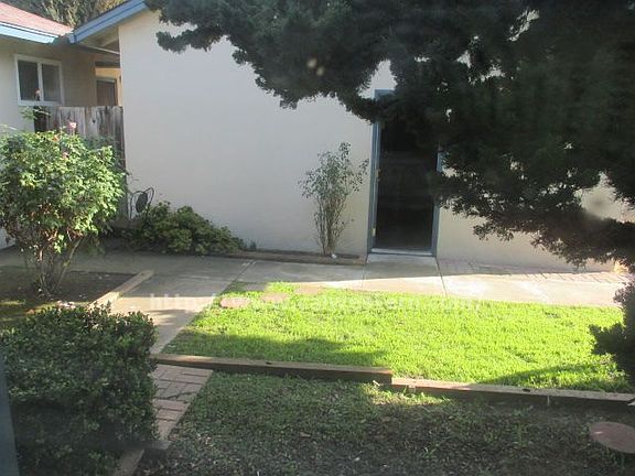 2nd image of 1543 Saratoga Ave