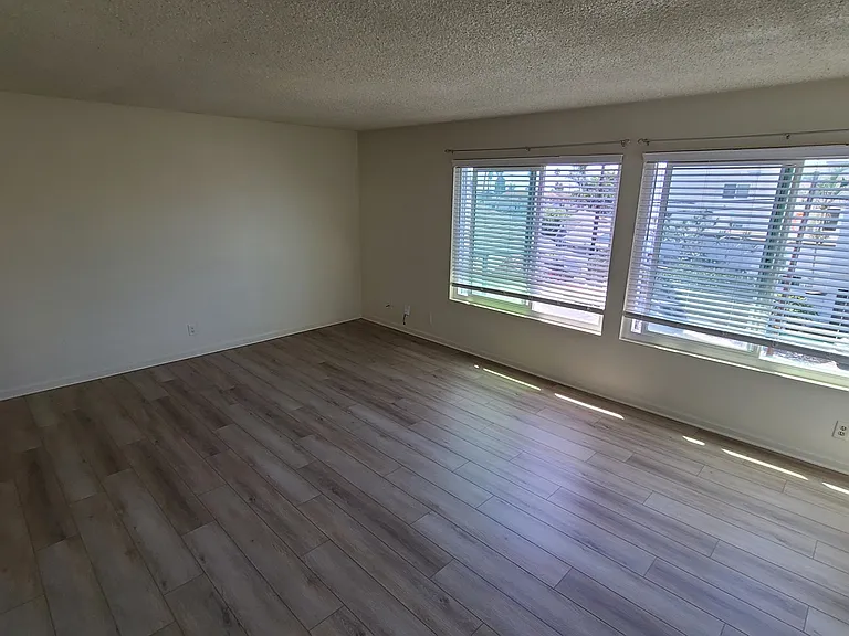 207 Avenida Santa Barbara #C — Photo 8