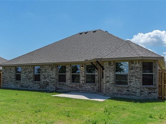 4th image of 121 Stoneridge Dr