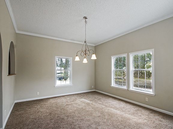 5th image of 9953 Cochise Dr