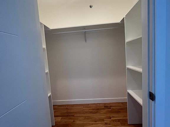 5th image of 30 Newberry Ave Floor 2