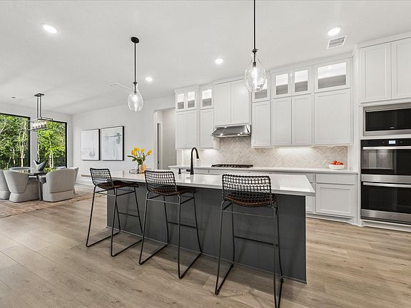 3rd image of 4634 Sycamore Way Rd