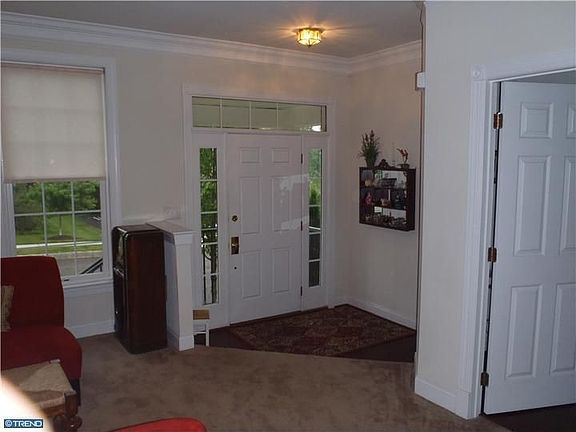 5th image of 3137 W Brighton St