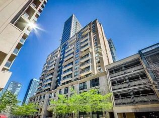 35 Hayden St #513, Toronto, ON M4Y 3C3