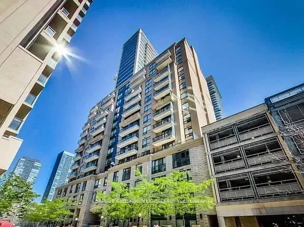 35 Hayden St, Toronto, ON