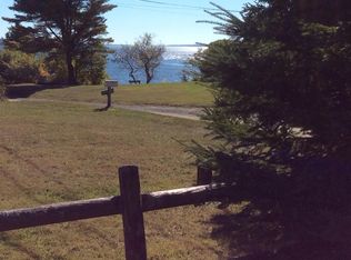 125 Spindle Rd, Ellsworth, ME 04605