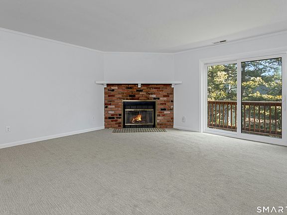 4th image of 3 Seir Hill Road APT A6