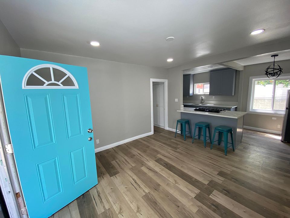 1st image of 3568 E 56th St #B