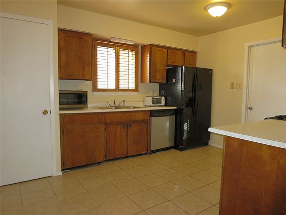 4th image of 5708 Port Lavaca Dr