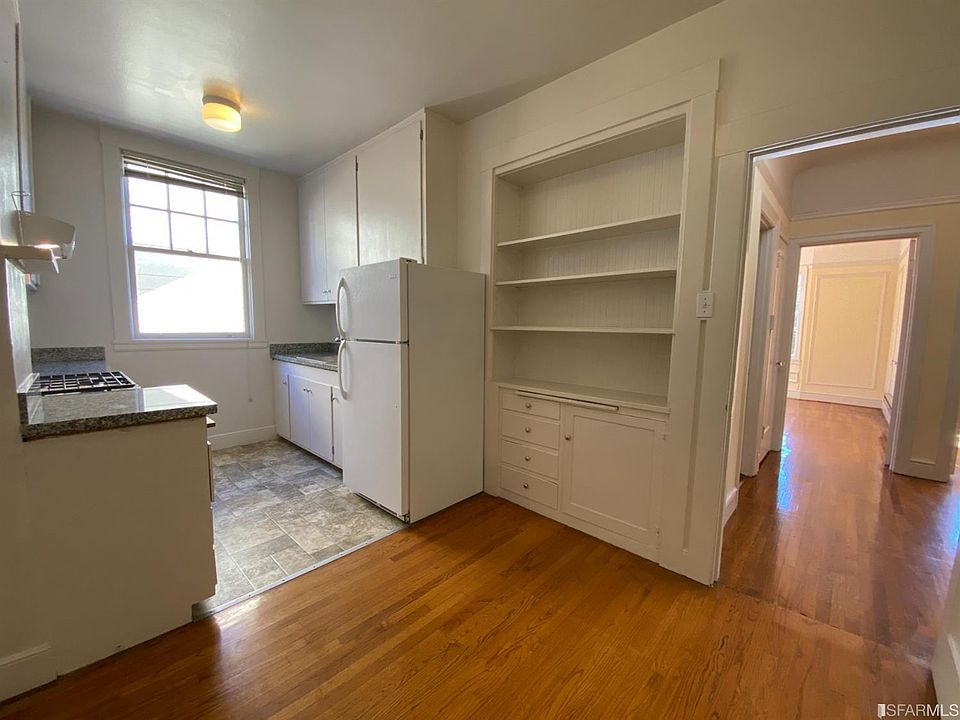 1st image of 2590 Sacramento St #202
