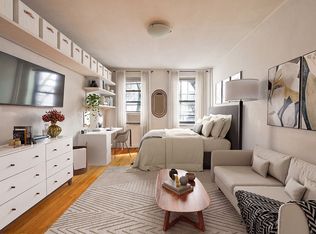 20 Jane St APT 4C, New York, NY 10014