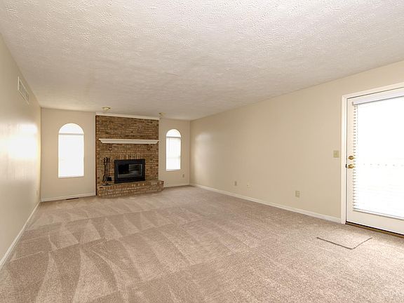 4th image of 6635 Ashby Ct