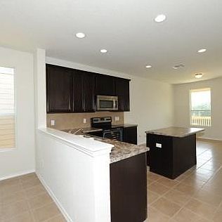 3rd image of 156 Martha Dr
