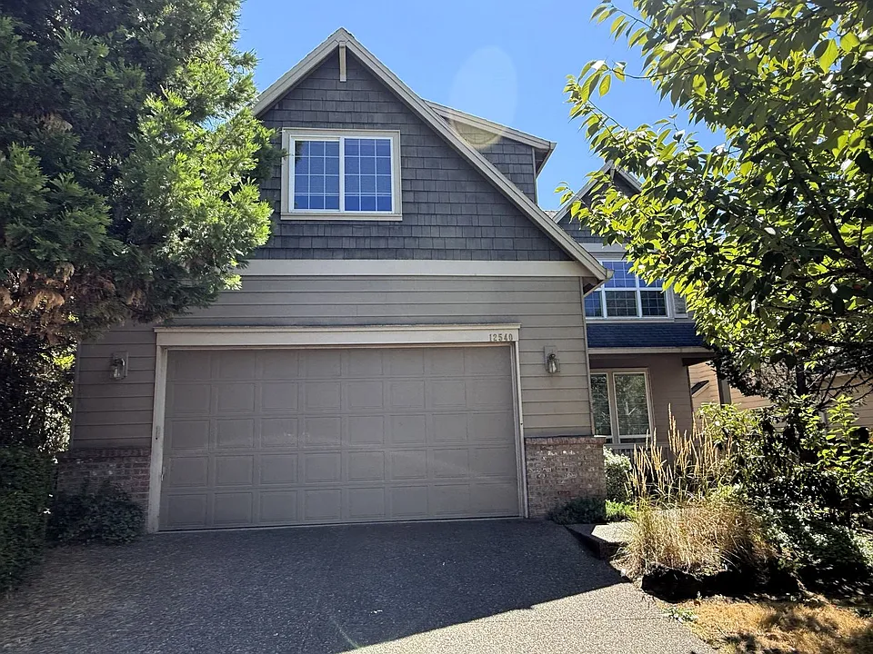 12540 NW Brimpton Ct