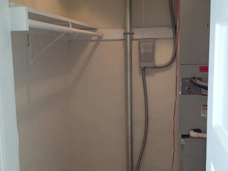 3033 Park Ave — Photo 11