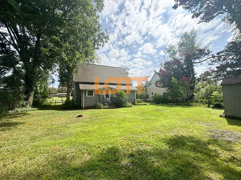 105 Arrington Ave — Photo 20