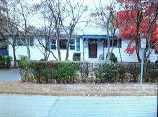 201 Manhattan Ave, West Babylon, NY 11704