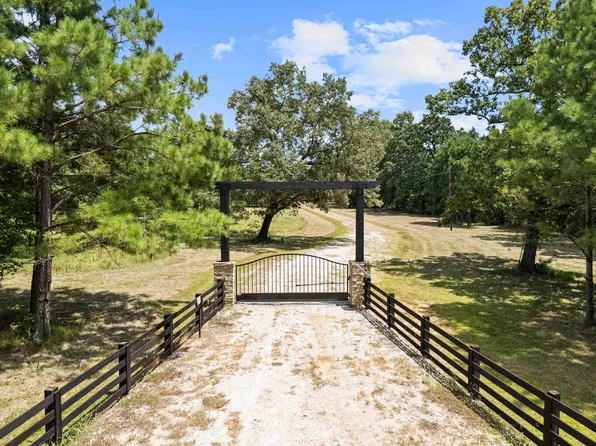 3617 Fm 727, Jefferson, TX 75657