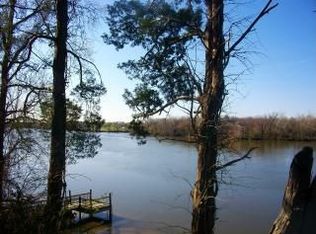 2000 Channel View Ter, Chester, VA 23836