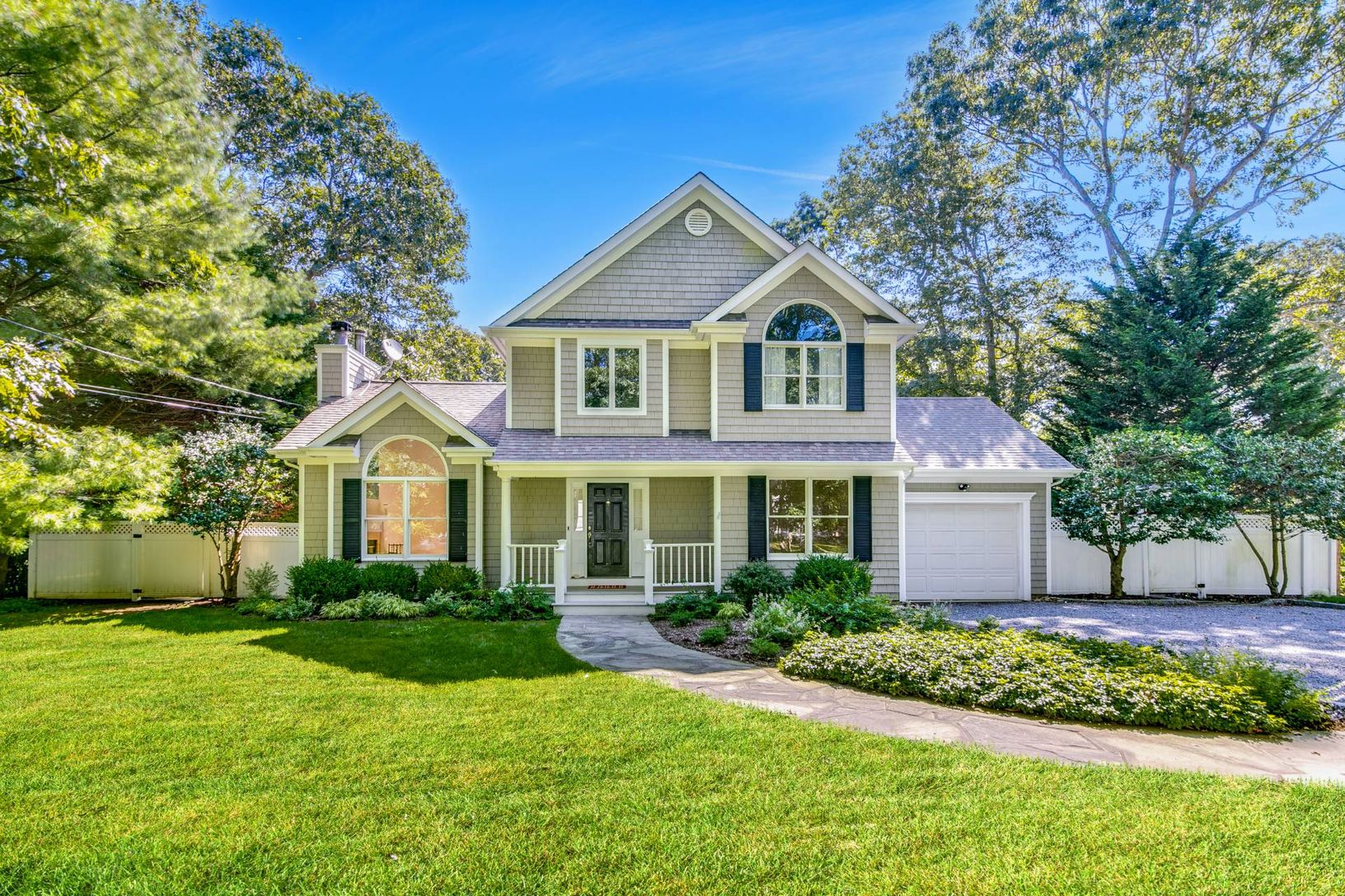  Picture Perfect In Clearwater Private Community, Springs, EH 