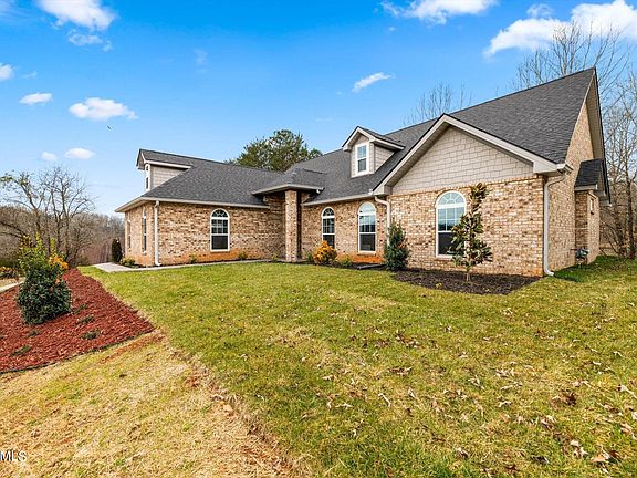 3rd image of 6700 Riverview Golf Dr