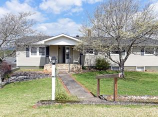 284 College St, Ducktown, TN 37326